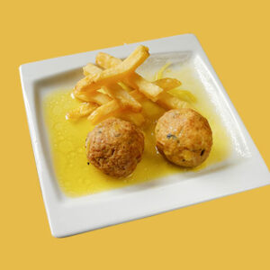 ALBÓNDIGAS EN SALSA | BAR RESTAURANTE LOS CUEVAS